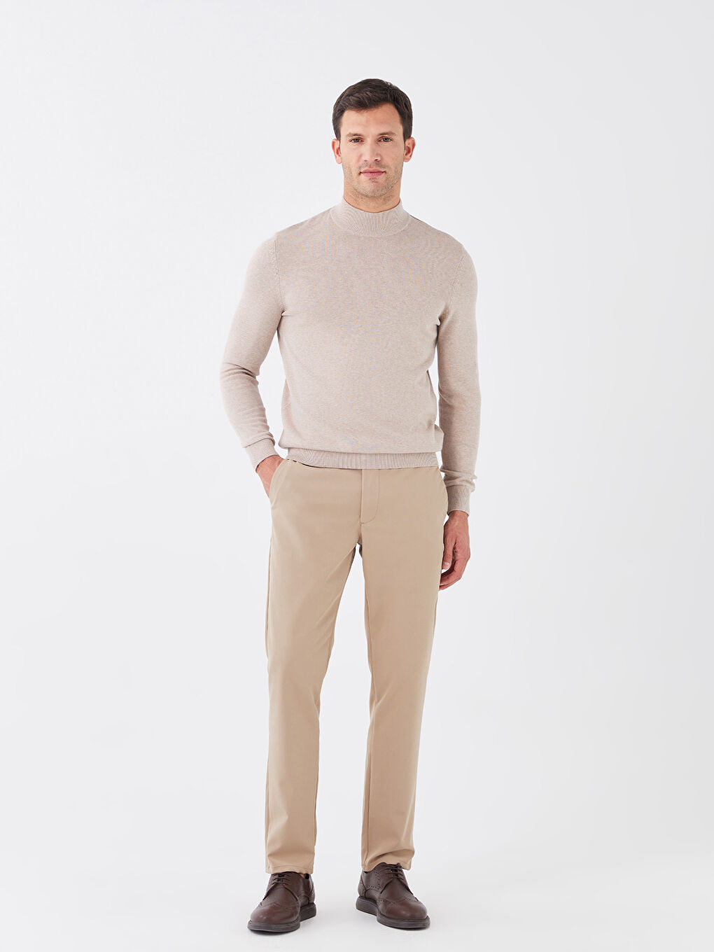 LCWAIKIKI Classic Half Turtleneck Long Sleeve Men's Knitwear Sweater -W30648Z8-E0B