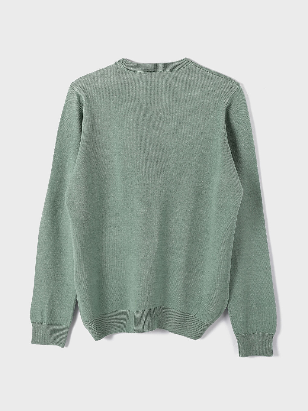 بلوفر تريكو كم طويل بياقة دائرية للرجال-1