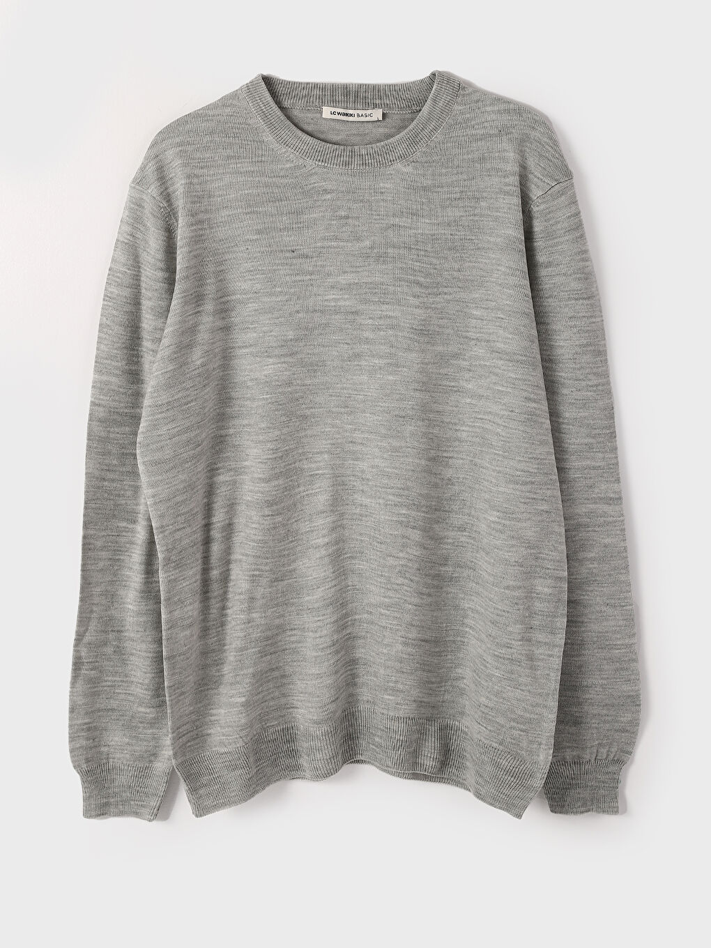 بلوفر تريكو كم طويل بياقة دائرية للرجال