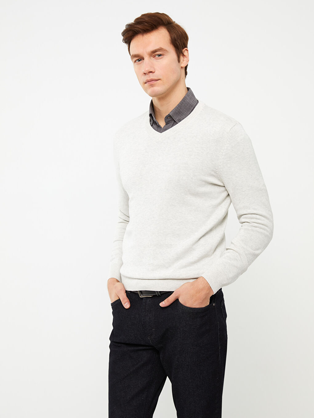 LCWAIKIKI Classic V-Ausschnitt Langarm Herren Strickpullover -W30652Z8-DFY