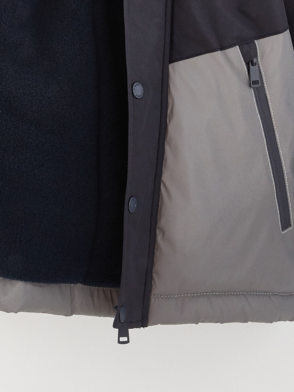 Lacivert Kapüşonlu Reflektör Detaylı Erkek Çocuk Mont-1