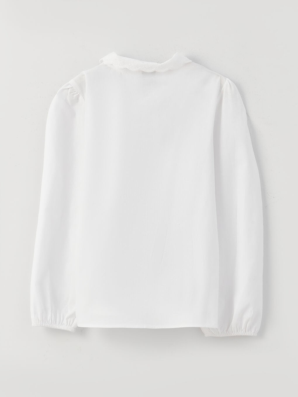 LCW Kids Chemise Fille en Popeline à Manches Longues avec Détails Brodés -W30657Z4-R9K