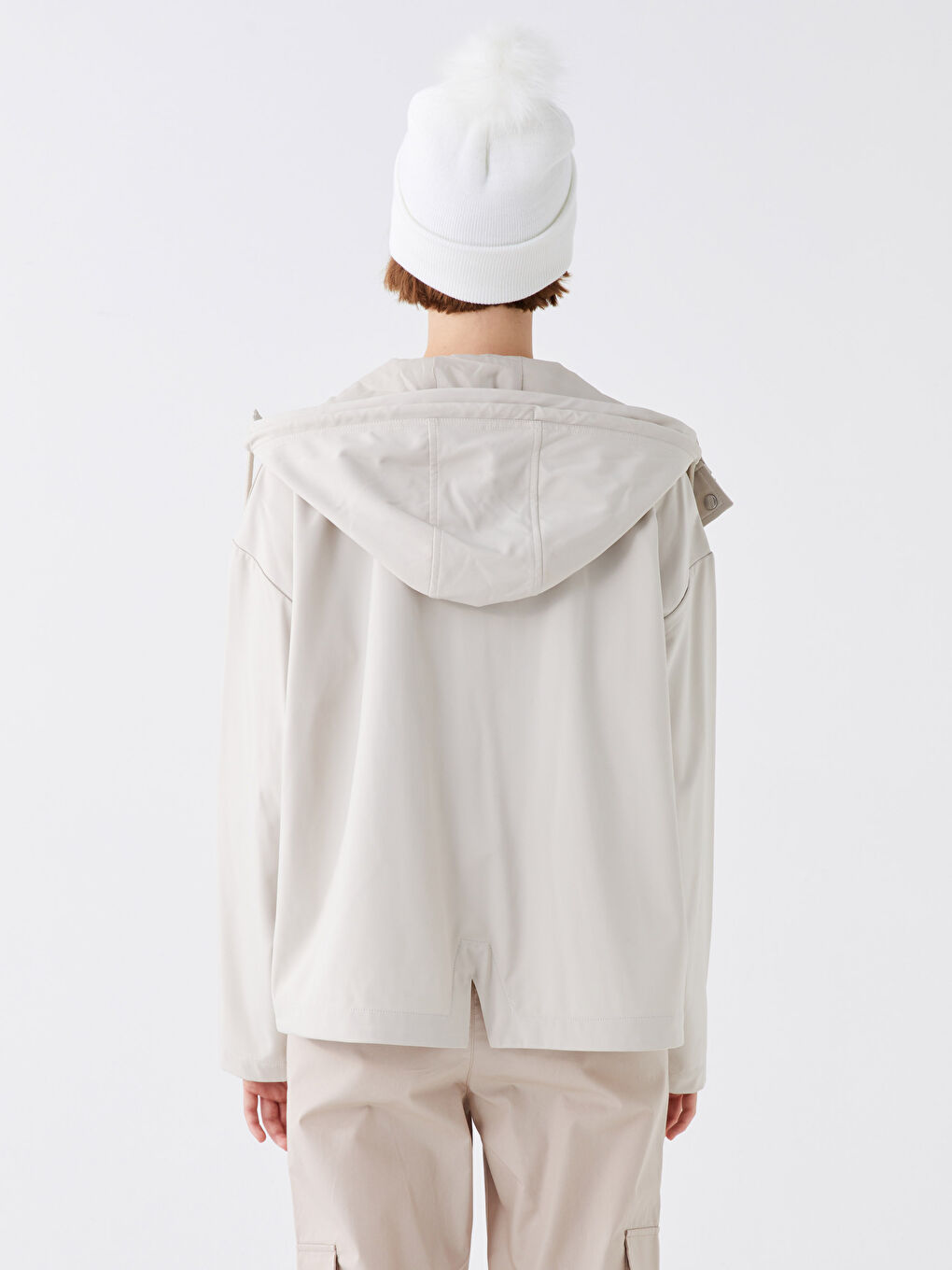 Bej Kapüşonlu Düz Oversize Kadın Yağmurluk-7