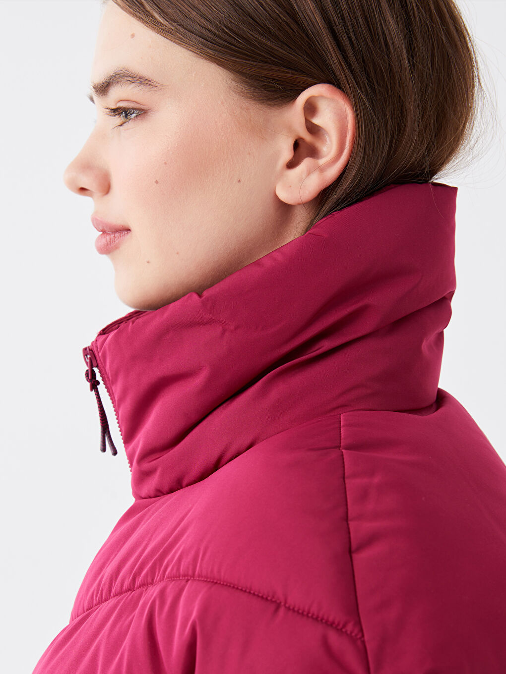 Bordo Dik Yaka Düz Uzun Kollu Kadın Şişme Mont-1