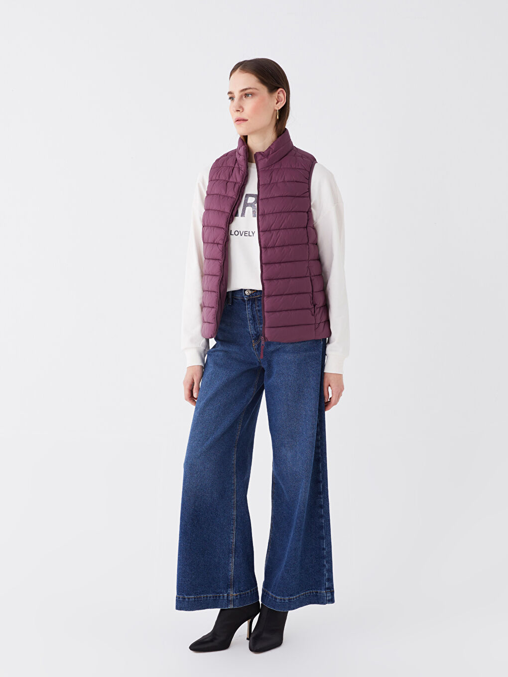 Women's Funnel Neck Plain Puffer Gilet-2