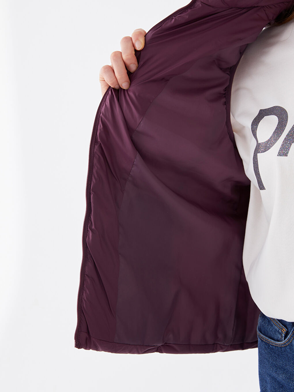 Women's Funnel Neck Plain Puffer Gilet-4