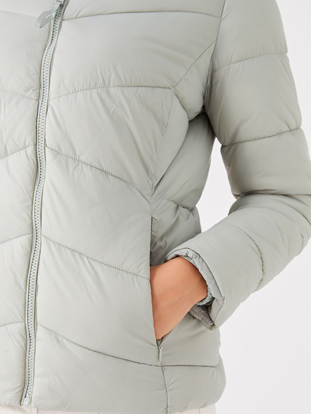 Women's Hooded Plain Puffer Coat-3