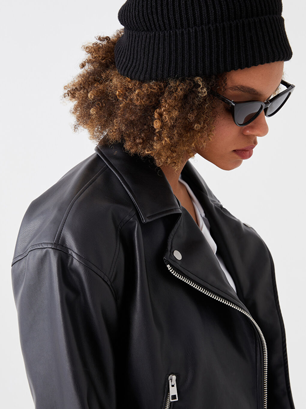 LCW Vision Kadın Biker Yaka Düz Deri Görünümlü Mont -W30808Z8-CVL