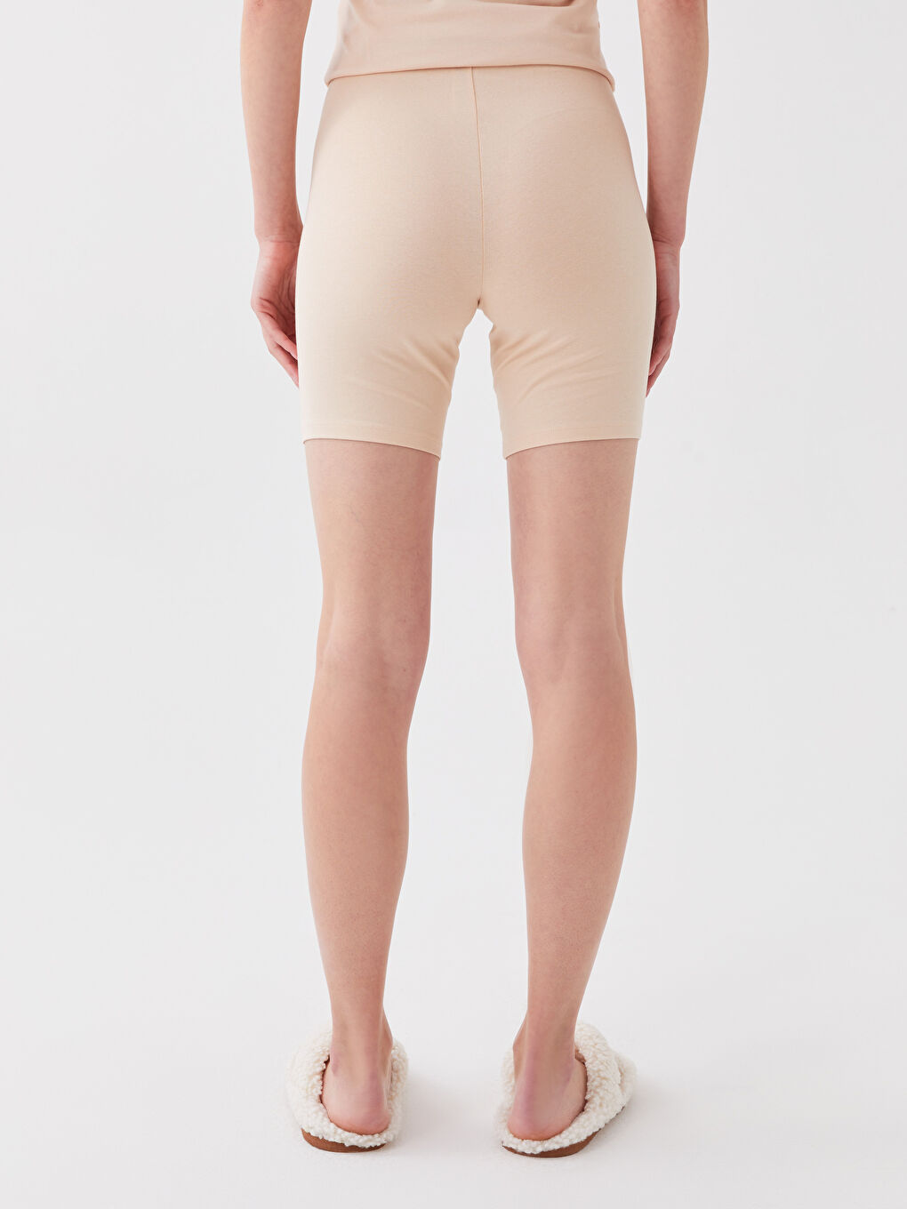 LCW DREAM Women's Elastic Waist Plain Slip -W30834Z8-D0P