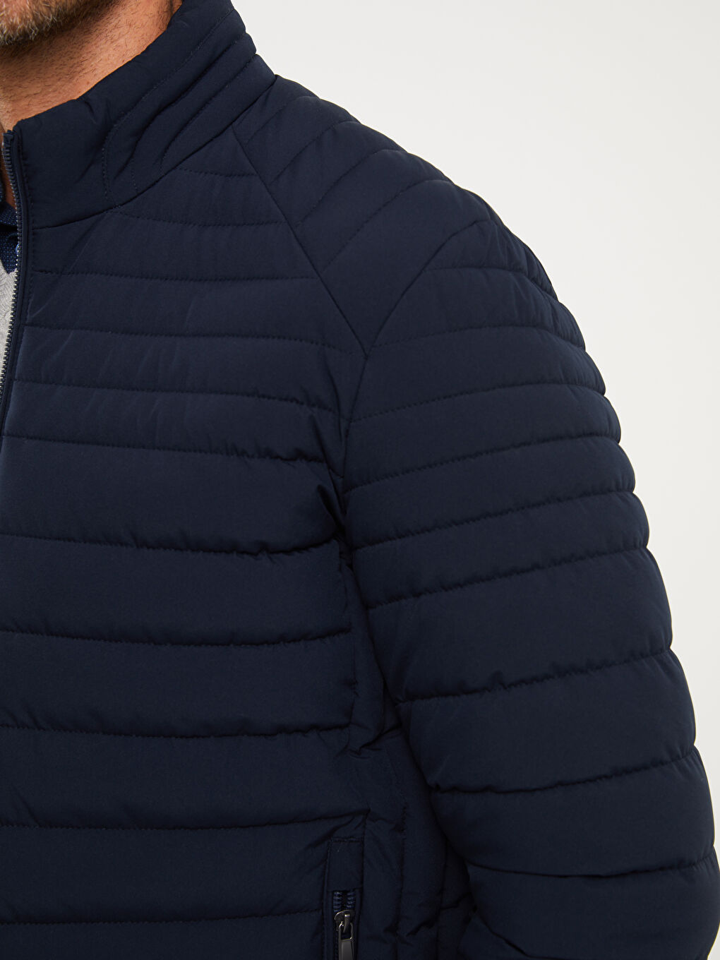 Standard Fit Funnel Neck Men's Puffer Coat-3