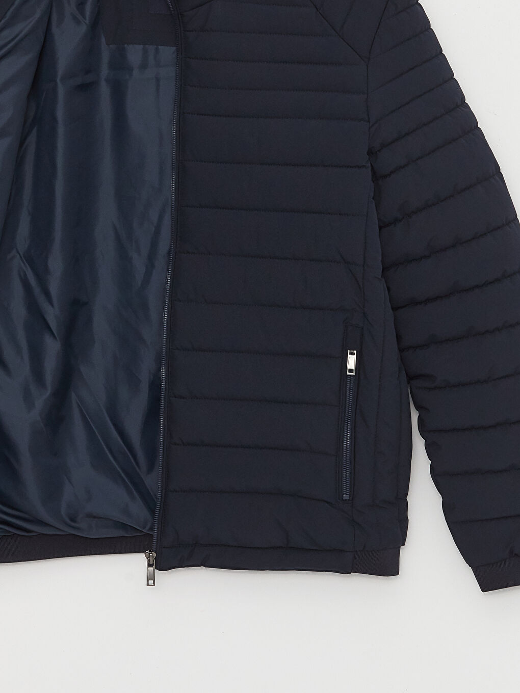 Standard Fit Funnel Neck Men's Puffer Coat-8