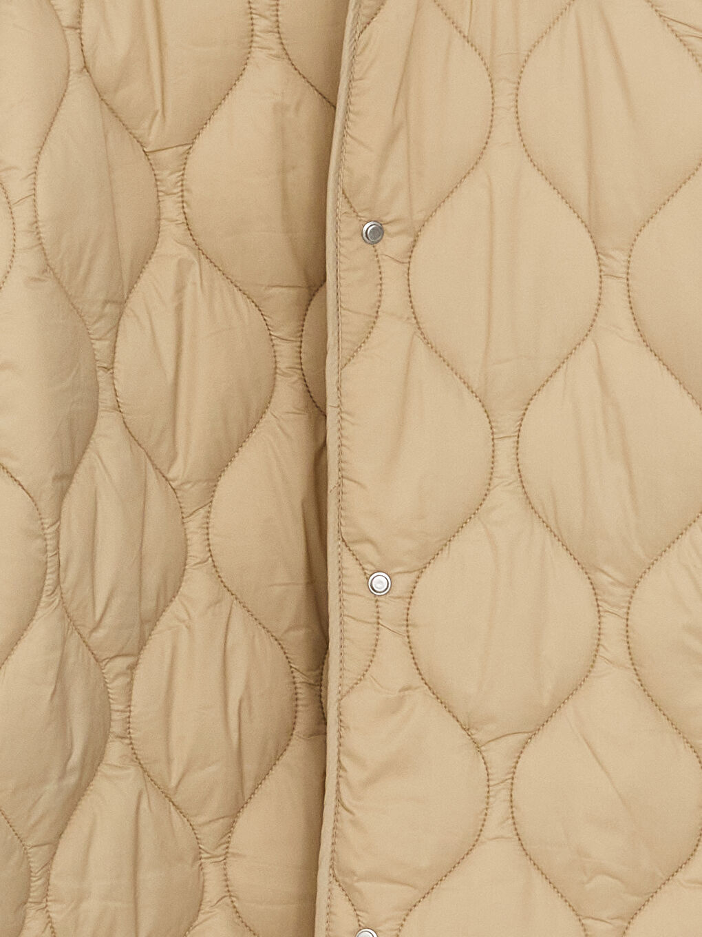 Bej Kapüşonlu Kendinden Desenli Kadın Şişme Mont-8