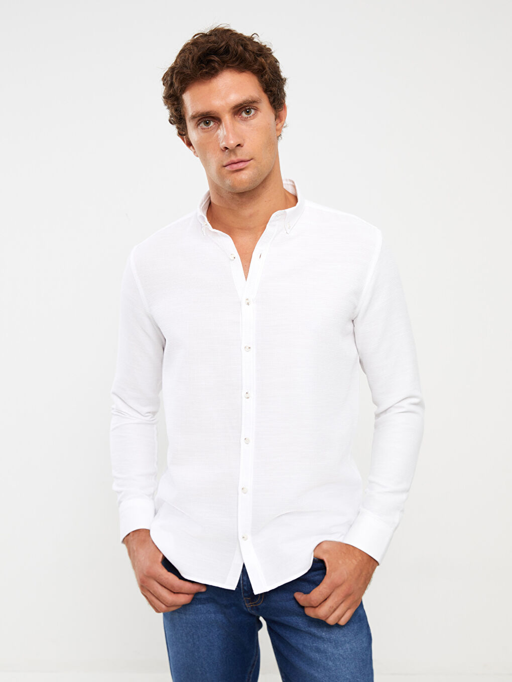 Beyaz Slim Fit Uzun Kollu Armürlü Erkek Gömlek