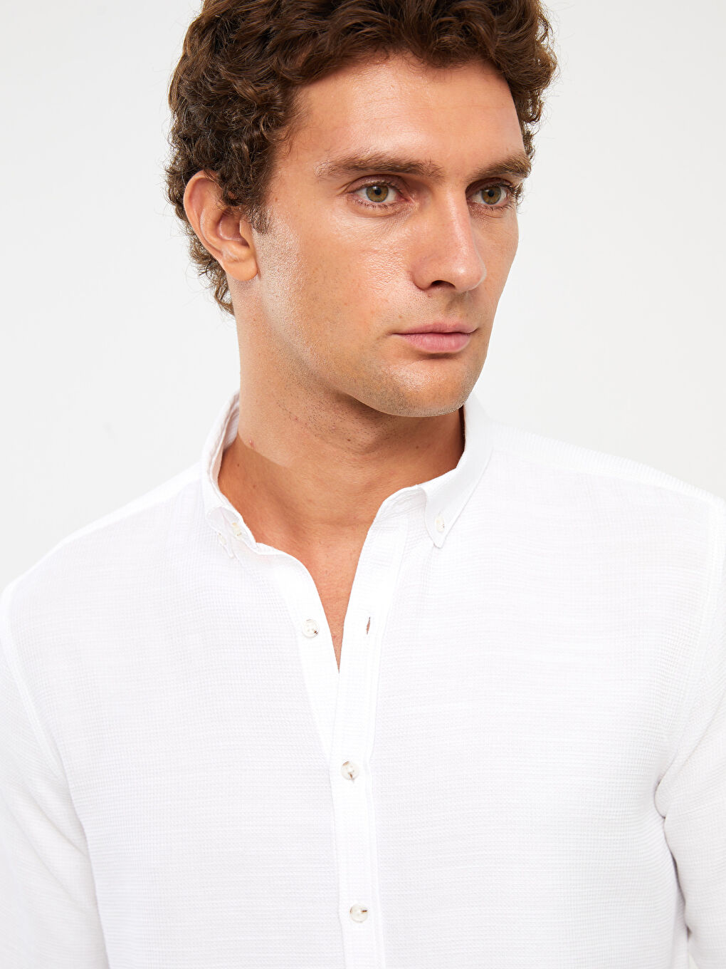 Beyaz Slim Fit Uzun Kollu Armürlü Erkek Gömlek-1