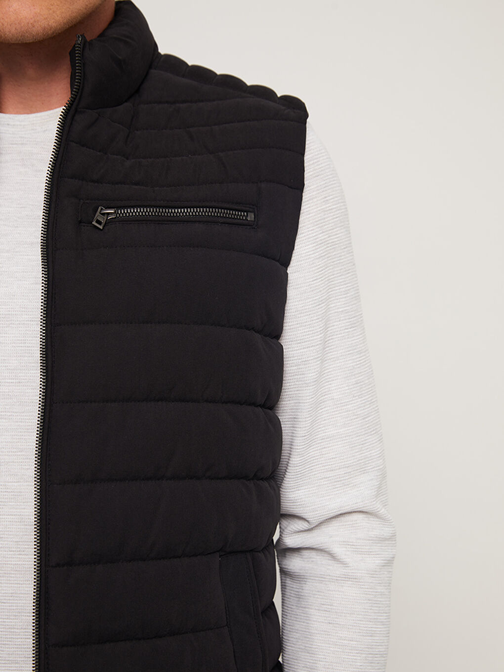 Siyah Standart Kalıp Dik Yaka Erkek Şişme Yelek-3