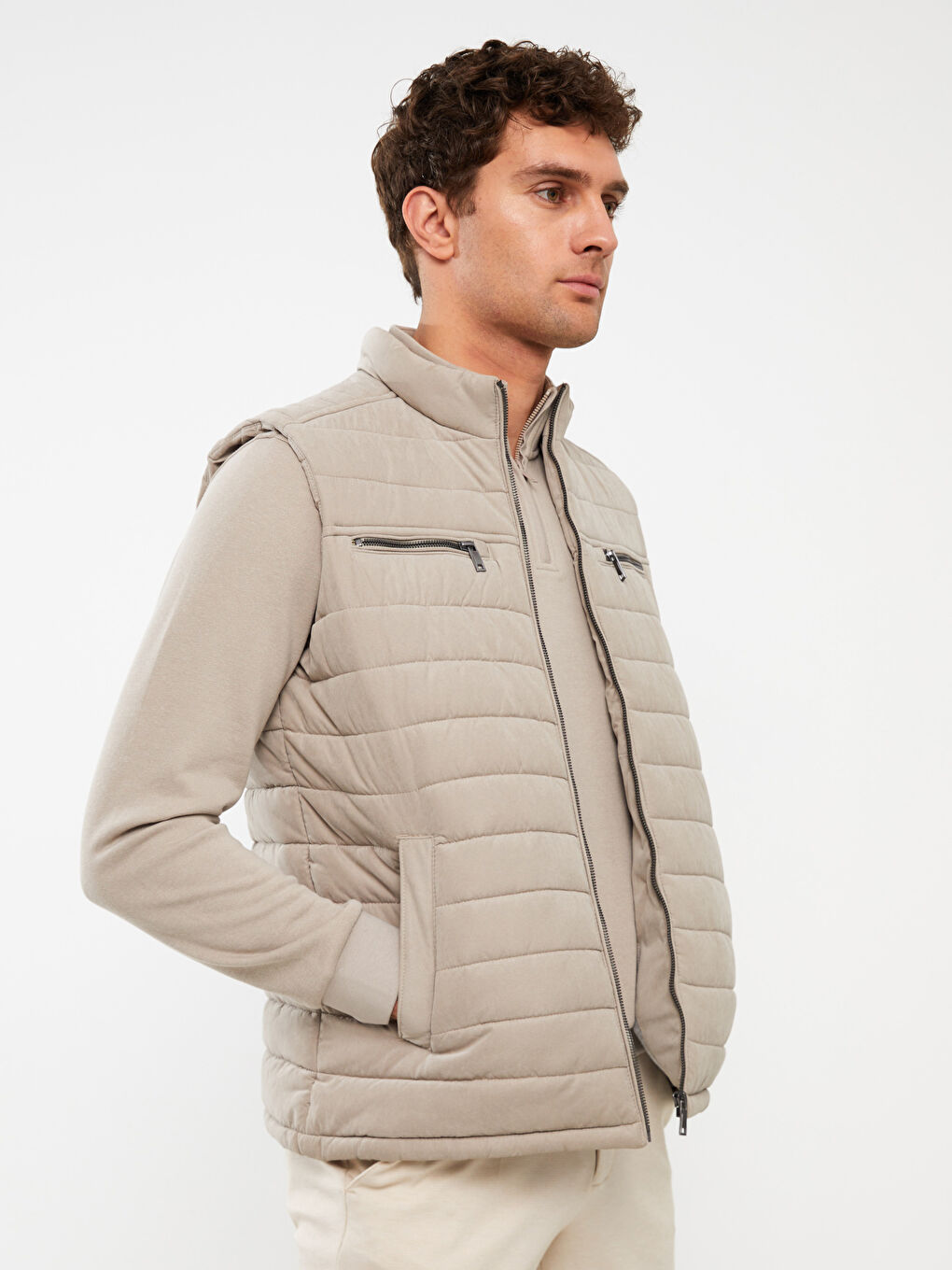 ерлерге арналған стандартты пішім биік жағалы пуховик жилет-1