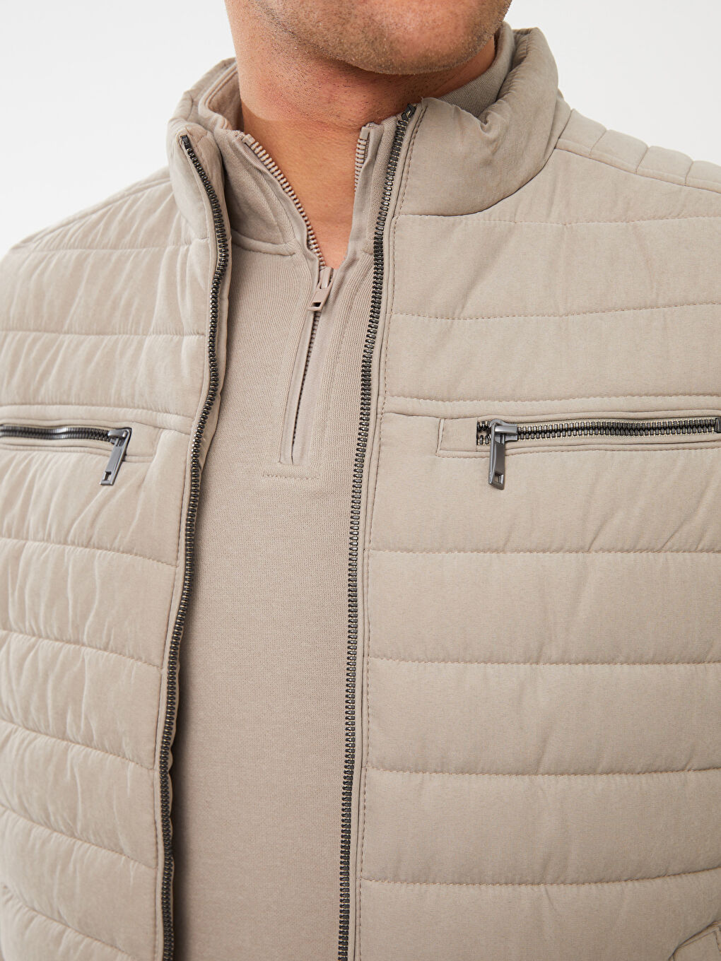 ерлерге арналған стандартты пішім биік жағалы пуховик жилет-3