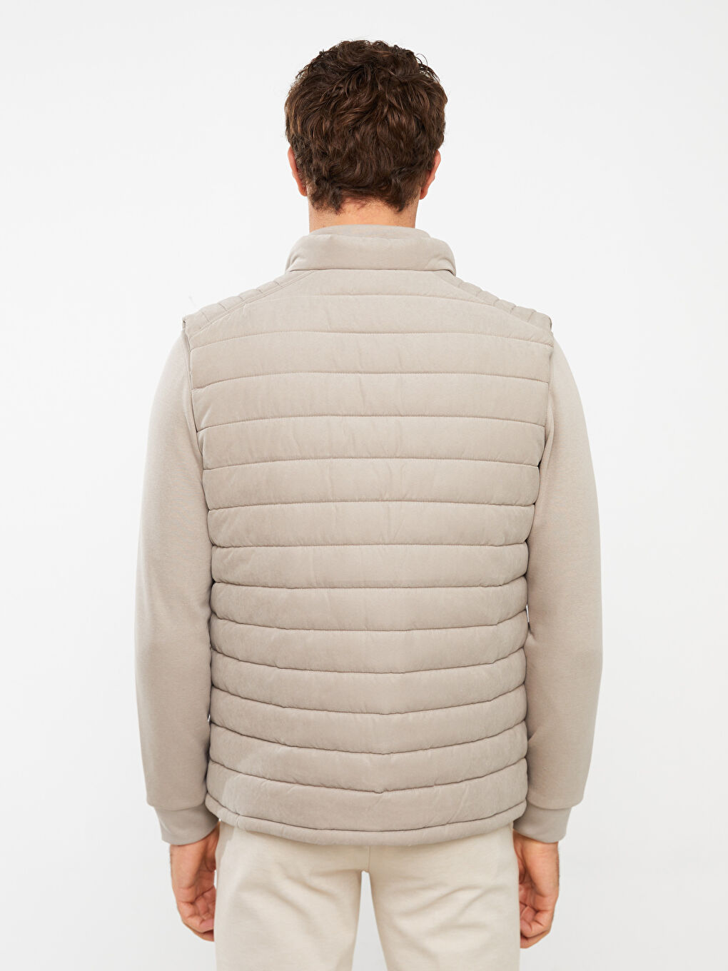 ерлерге арналған стандартты пішім биік жағалы пуховик жилет-5