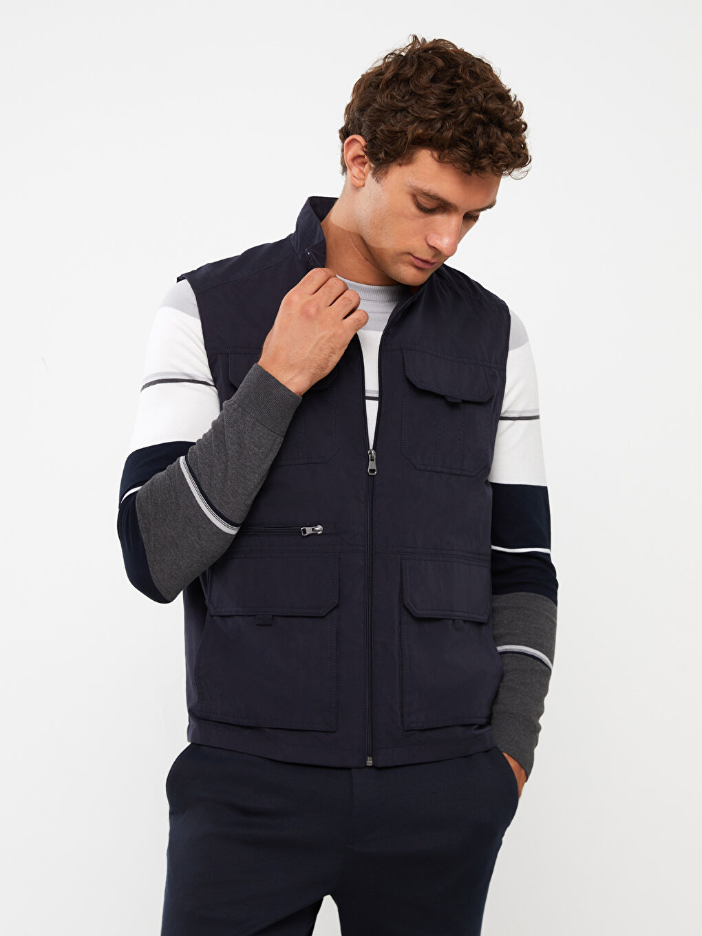 Lacivert Standart Kalıp Dik Yaka Erkek Avcı Yeleği