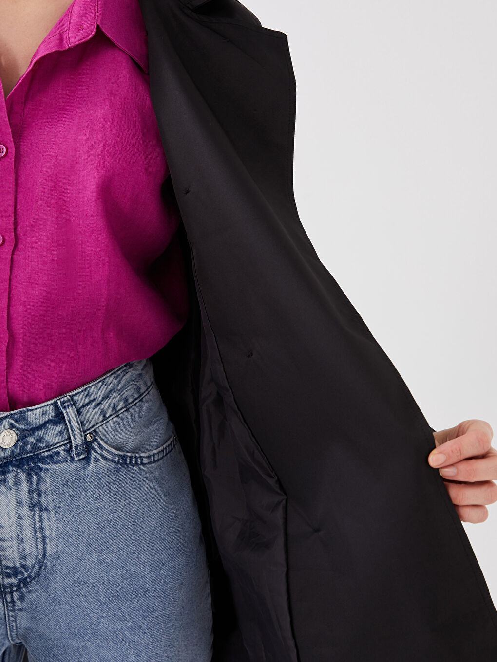 Siyah Ceket Yaka Düz Uzun Kollu Kadın Trençkot-4