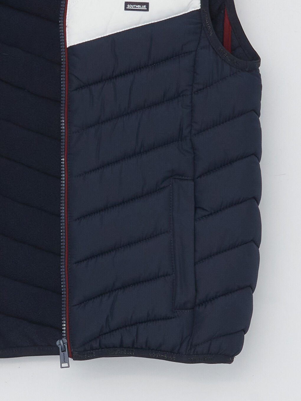 Капюшонды түрлі-түсті балаға арналған үрмелі жилет-2