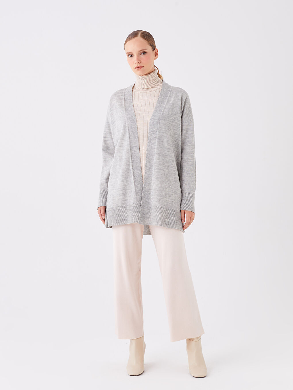 Gri Şal Yaka Düz Uzun Kollu Oversize Kadın Triko Hırka-2