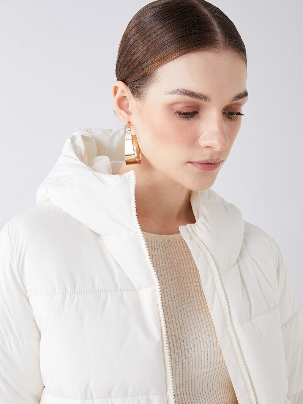 Women's Hooded Plain Puffer Coat-1