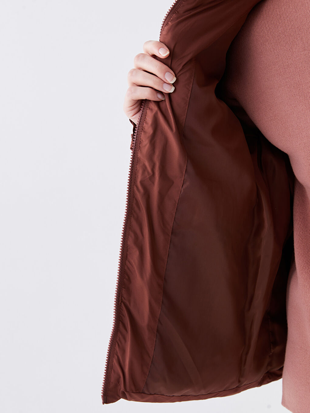 Women's Hooded Plain Puffer Coat-3