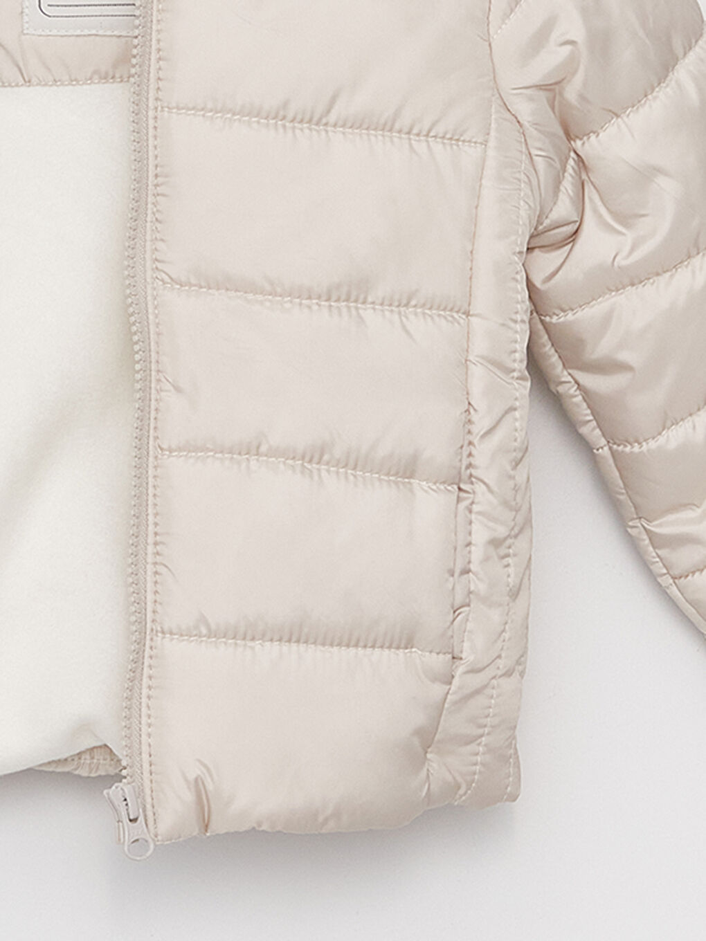 Bej Kapüşonlu Uzun Kollu Erkek Bebek Şişme Mont-2