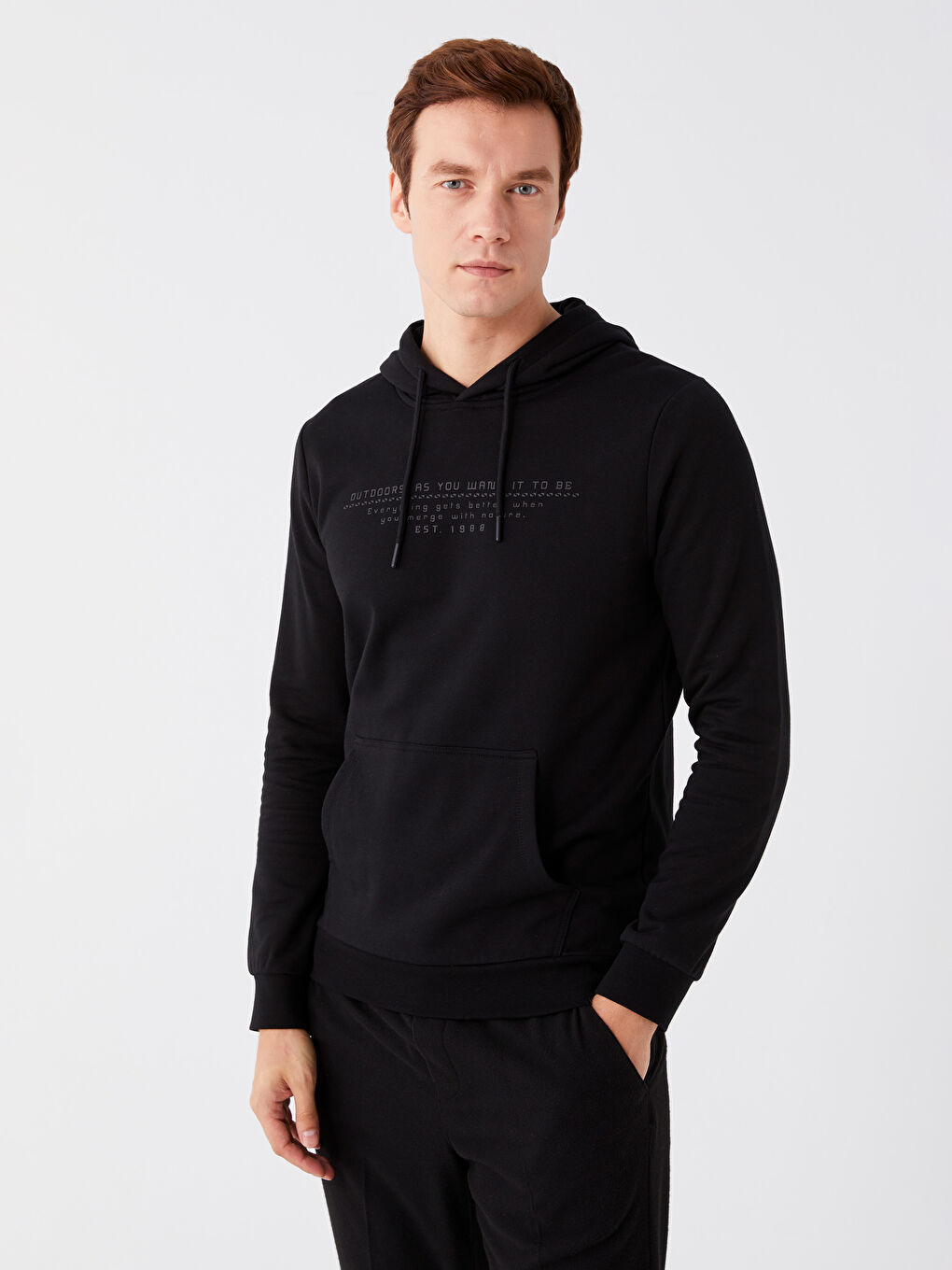 LCWAIKIKI Classic Yeni Siyah Uzun Kollu Baskılı Erkek Hoodie