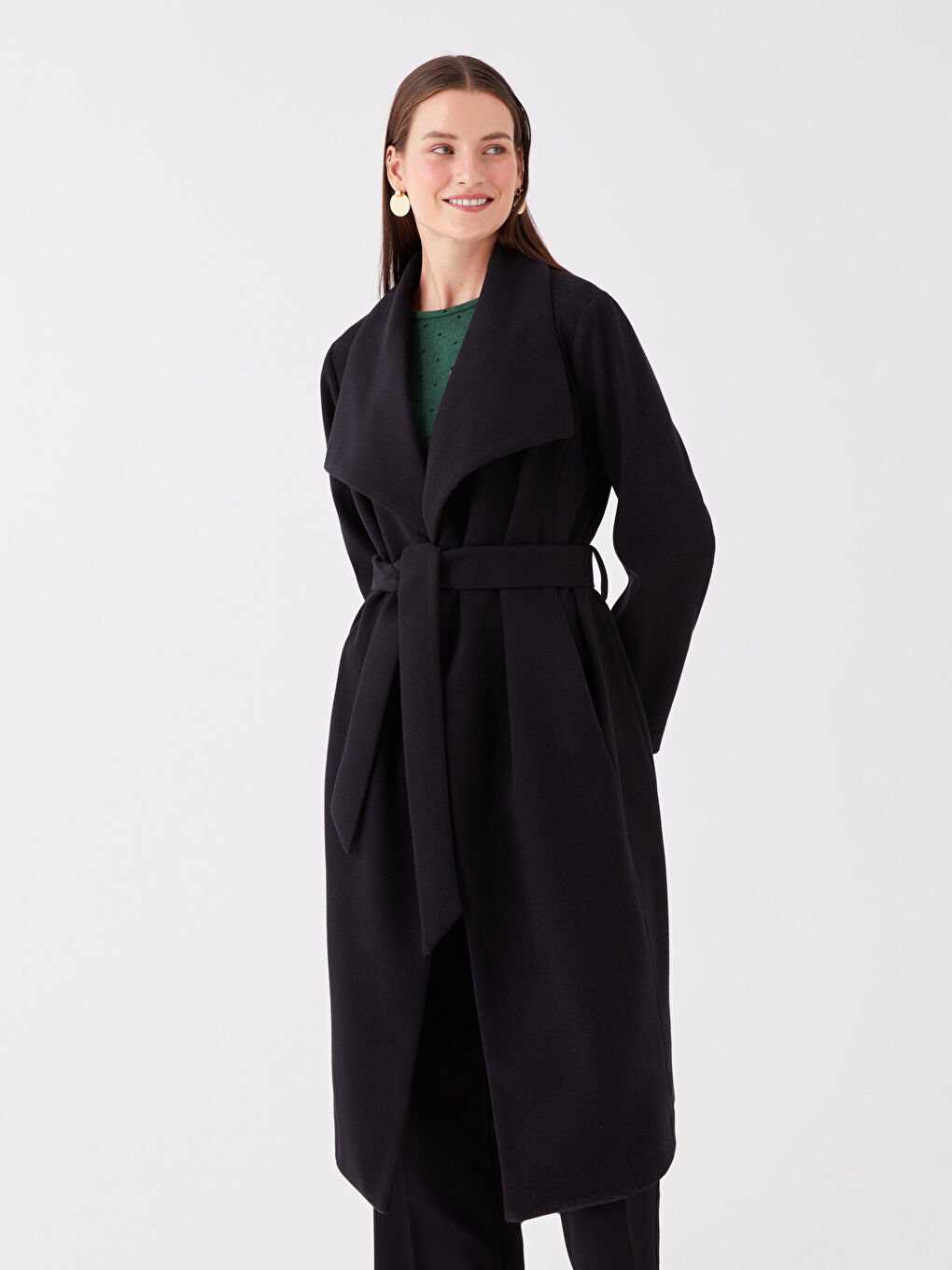 Siyah Şal Yaka Düz Uzun Kollu Kadın Kaşe Kaban-1