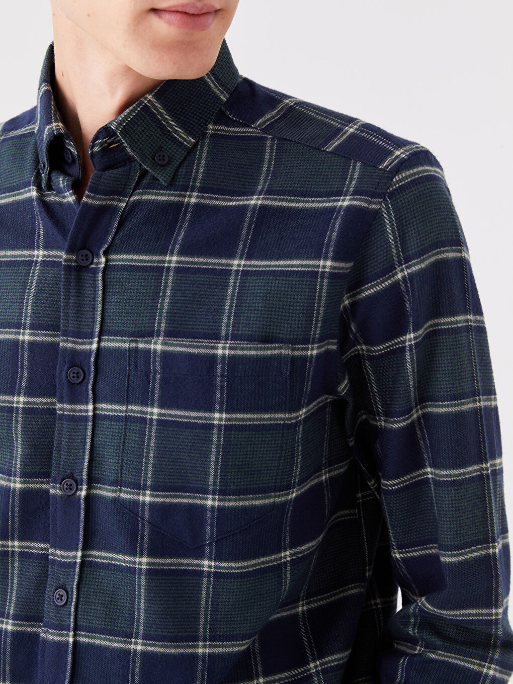 کراس قۆڵ درێژ چوارخانە گاباردین ئاسایی بۆ پیاوان-3