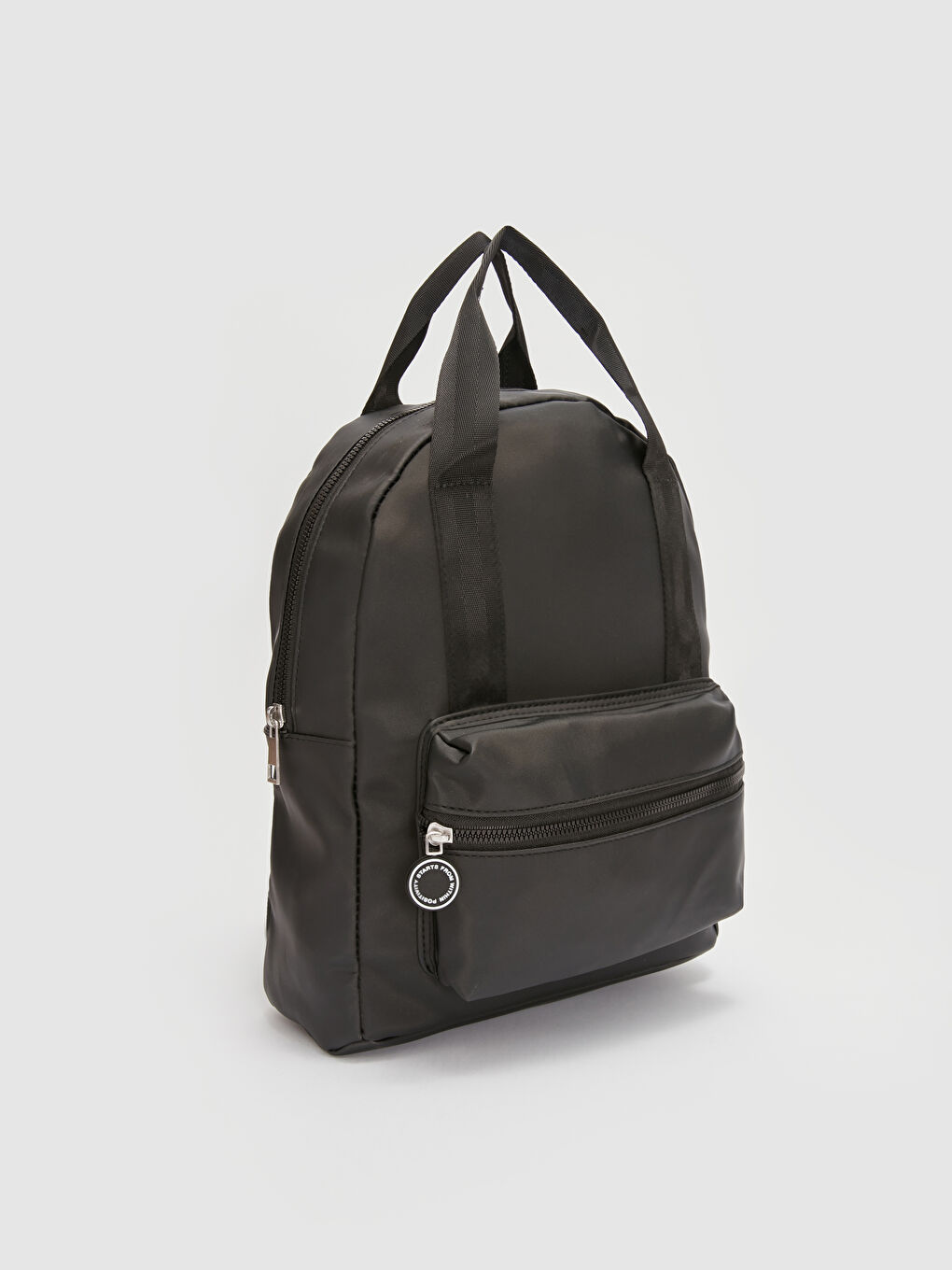 Siyah Deri Görünümlü Kadın Sırt Çantası-3