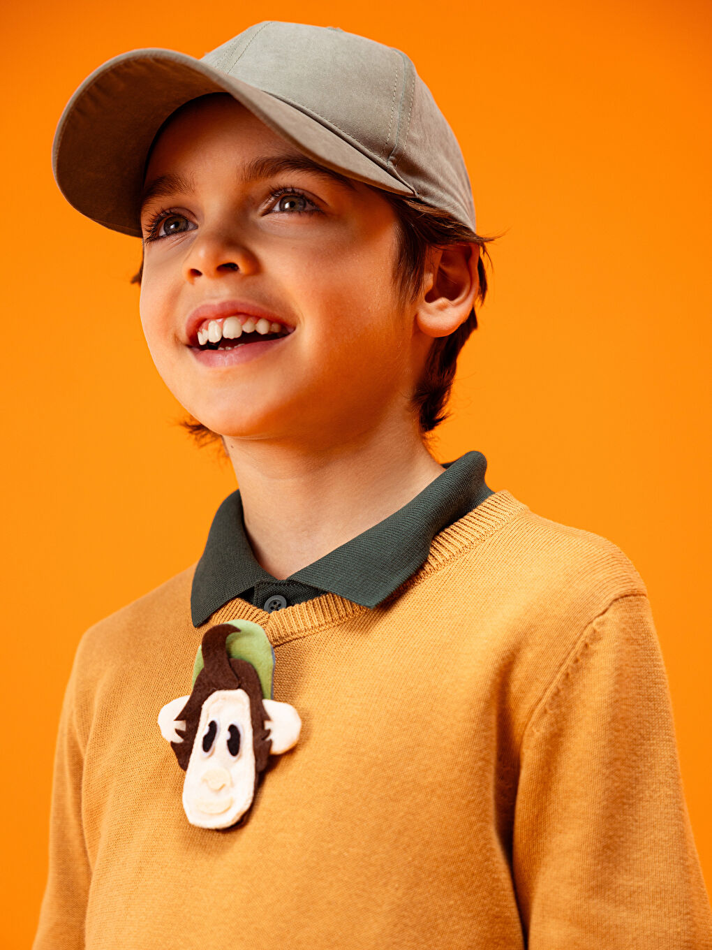 LCW Kids بلوز یاخەی V ئاسایی قۆڵ درێژ بۆ کوڕان تریکۆ سوێتر -W31493Z4-GXD