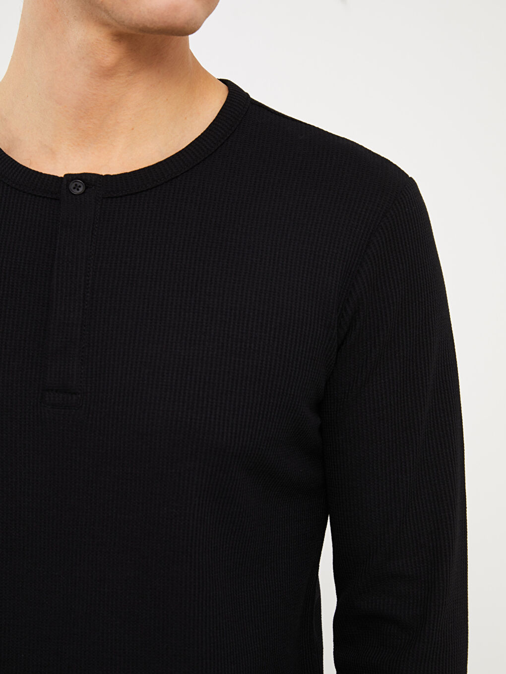 Siyah Bisiklet Yaka Uzun Kollu Erkek Sweatshirt-3