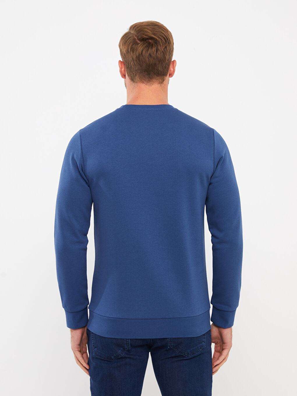 LCWAIKIKI Classic Crew Neck Long Sleeve Men's Thick Sweatshirt -W31642Z8-M4U