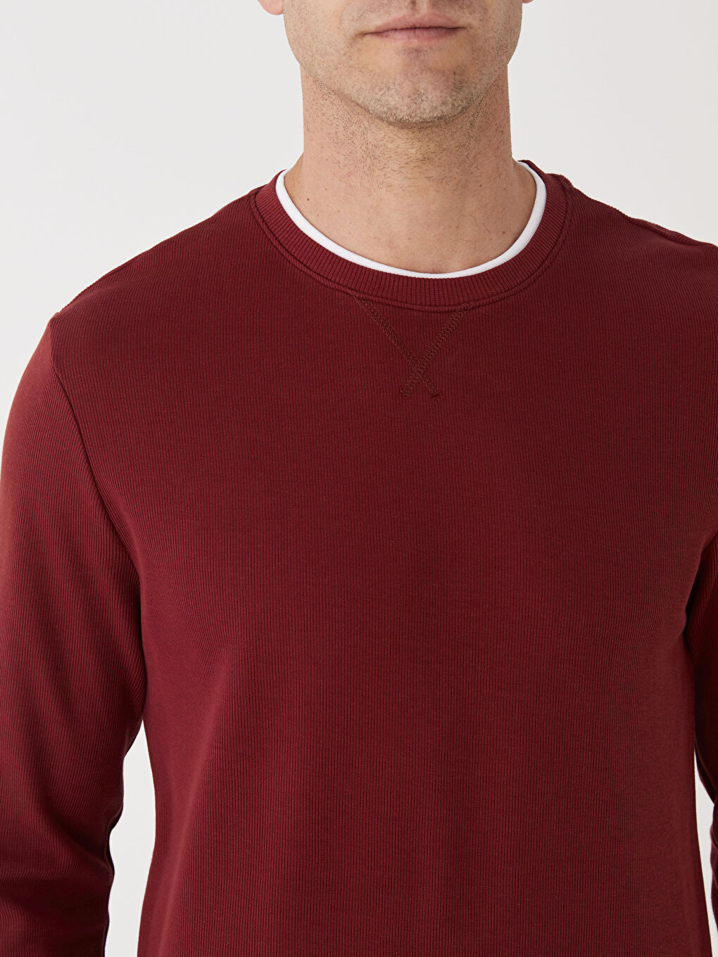 LCWAIKIKI Classic Bordo Bisiklet Yaka Uzun Kollu Erkek Sweatshirt - 3