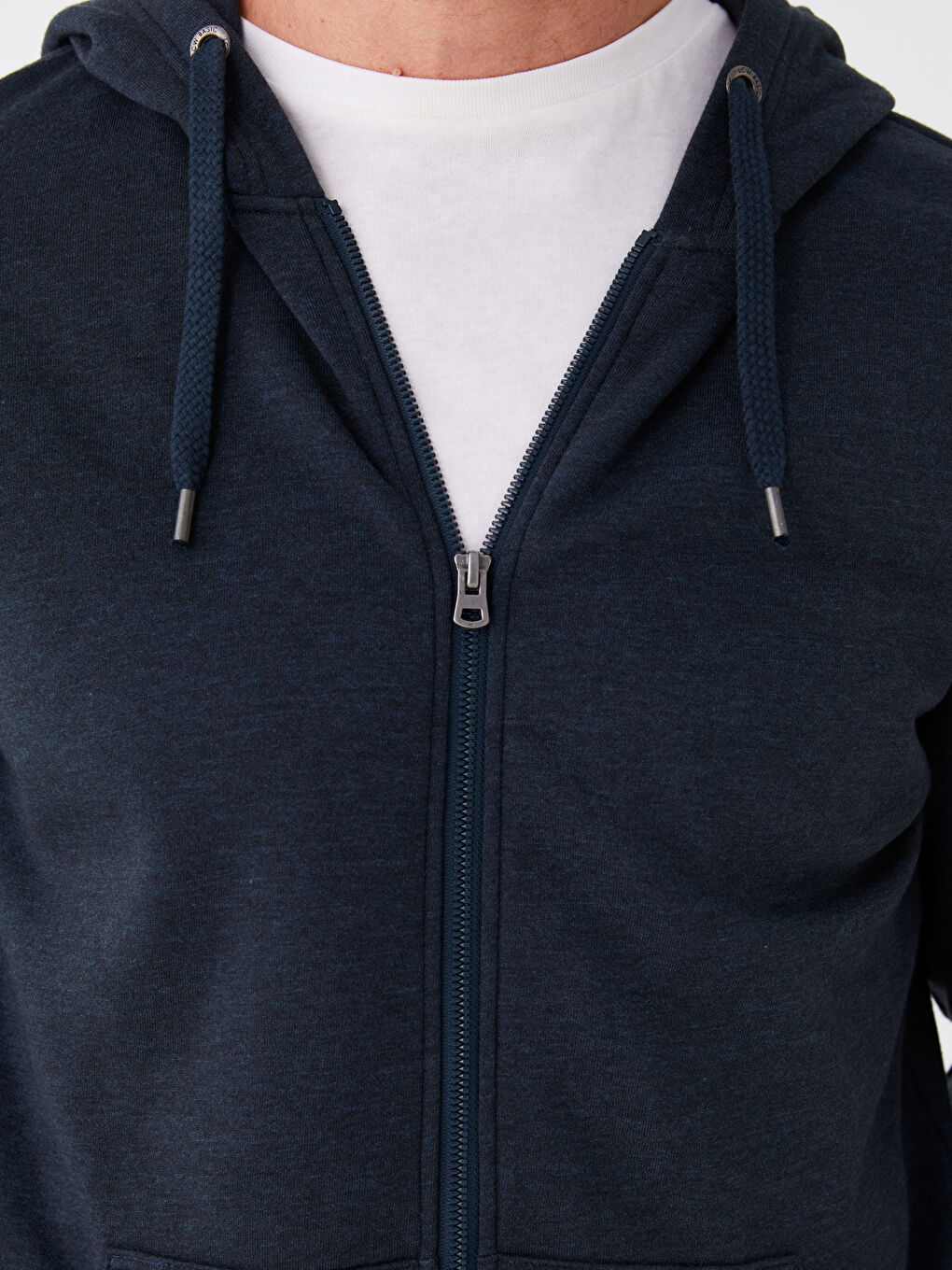LCWAIKIKI Classic Kapuzensweatshirt mit Langarm für Herren, dick, mit Reißverschluss -W31657Z8-LAJ