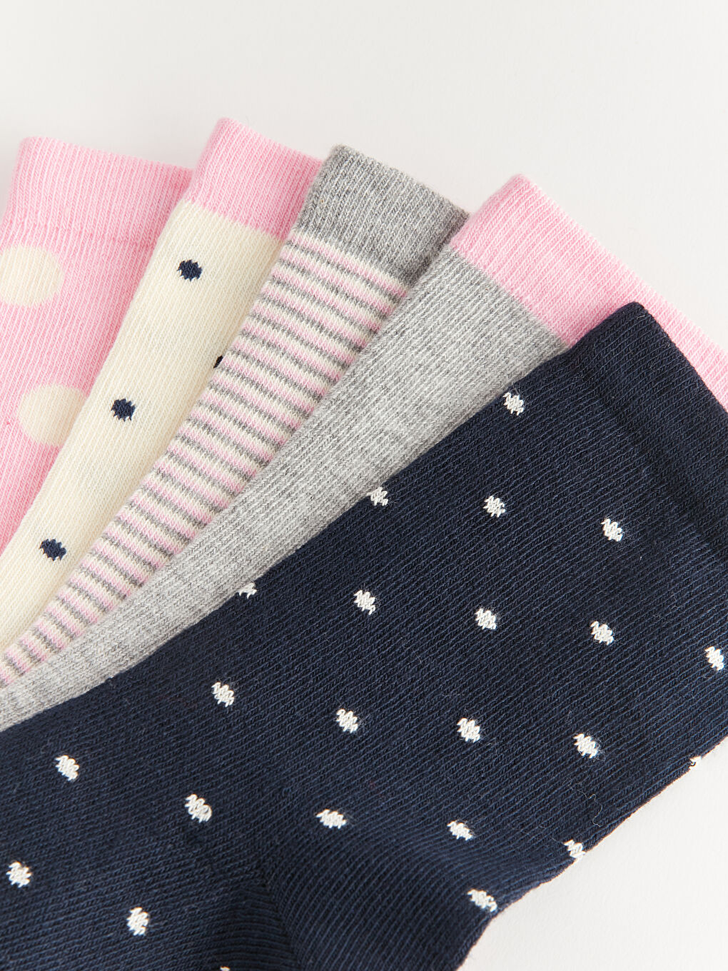 جوارب بنات بنقشة البولكا دوت عبوة من 5 قطع-2