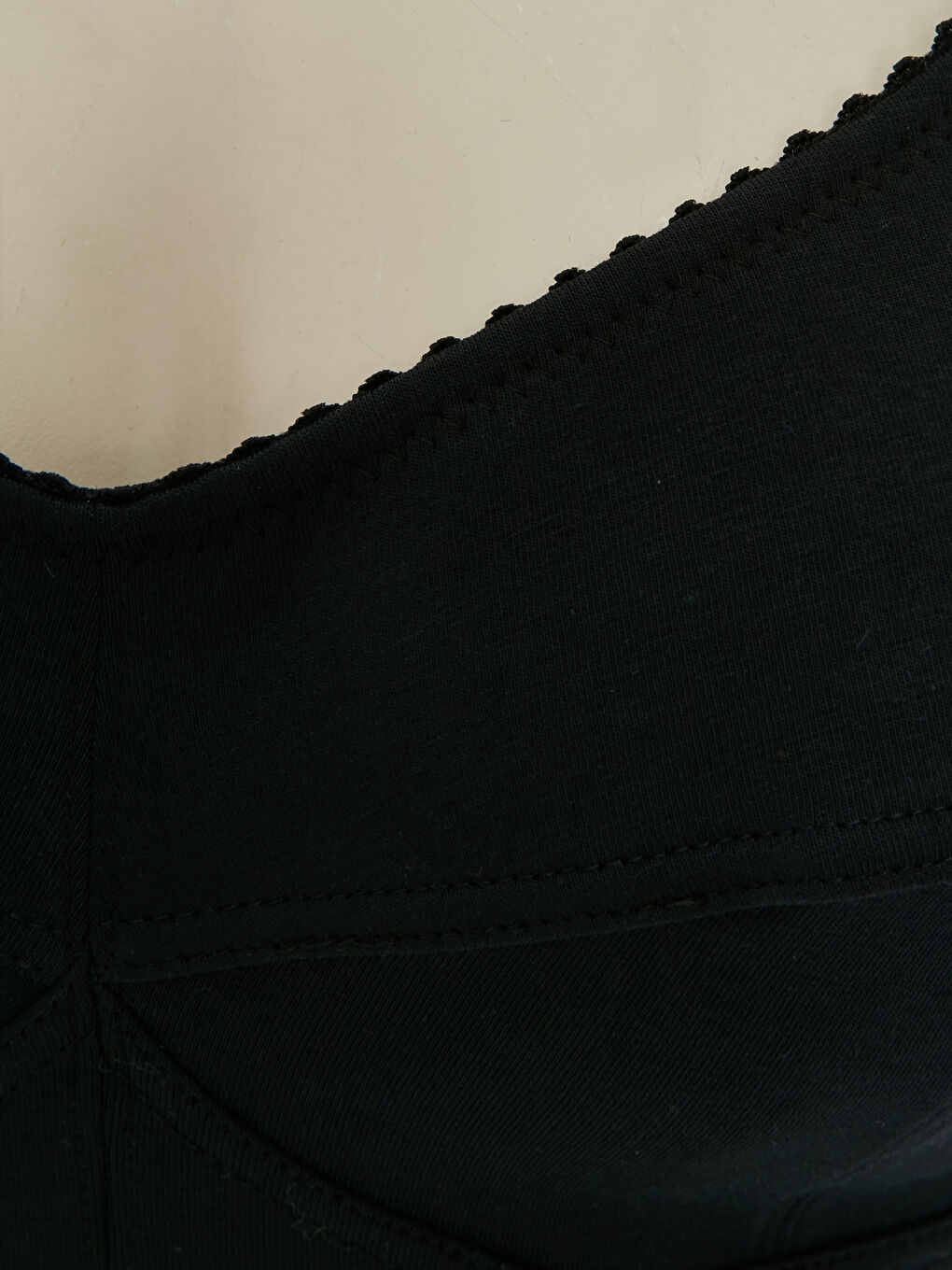 Siyah Balensiz Dolgusuz Düz Toparlayıcı Sütyen-2