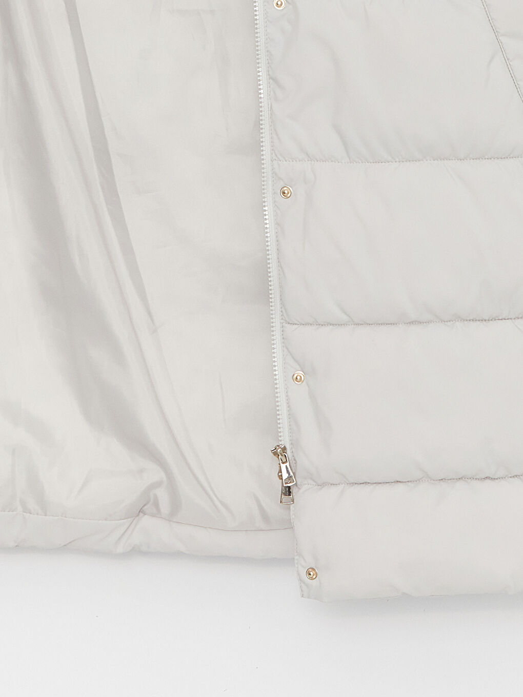 Women's Hooded Plain Puffer Gilet-7