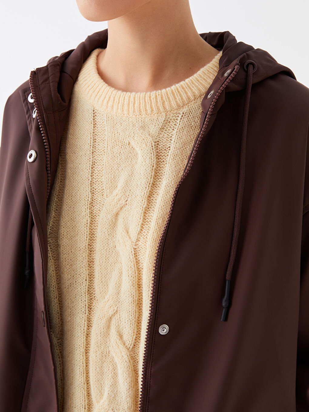 Kahverengi Kadın Kapüşonlu Düz Mont-3