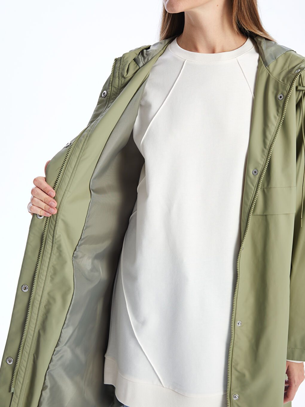 معطف مطر بسيط بقبّ نساء-4