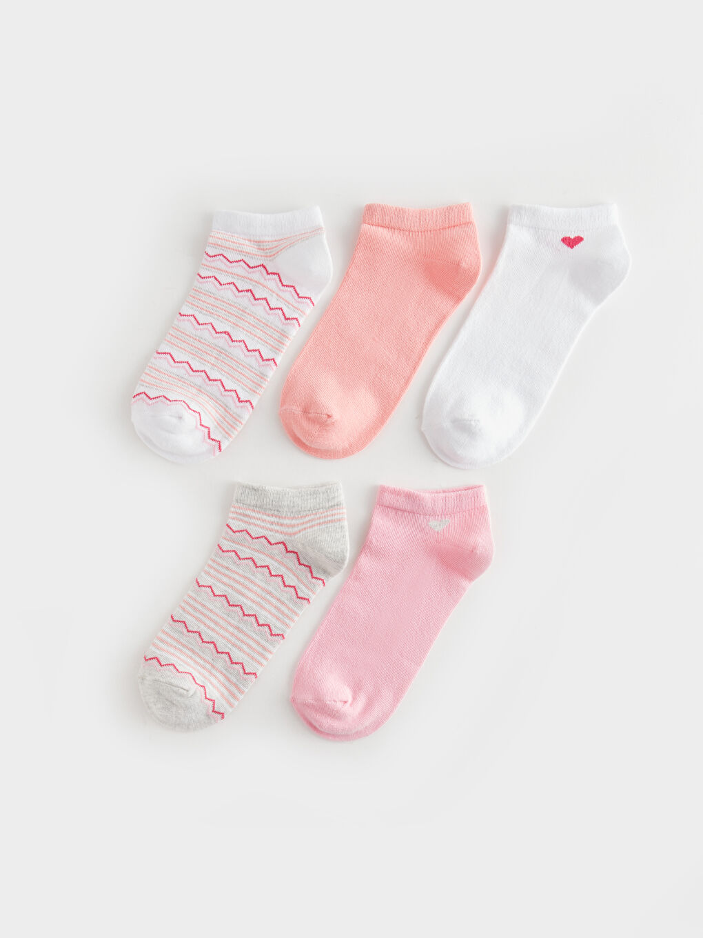 جوارب رياضية منقوشة للسيدات - عبوة من ٥ قطع