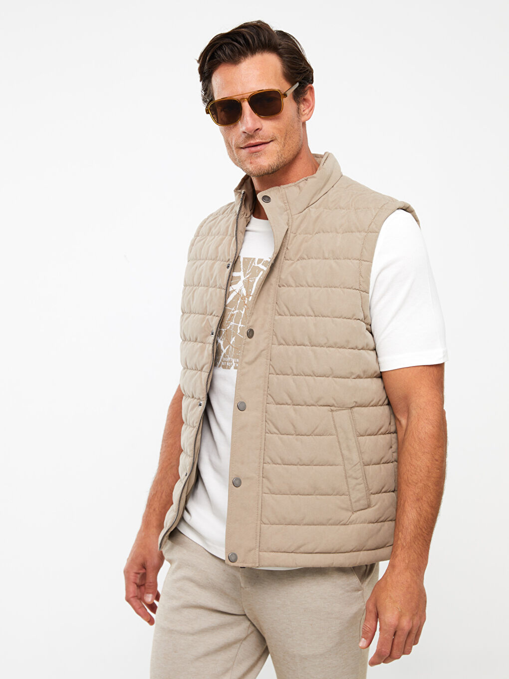 Bej Standart Kalıp Dik Yaka Erkek Şişme Yelek