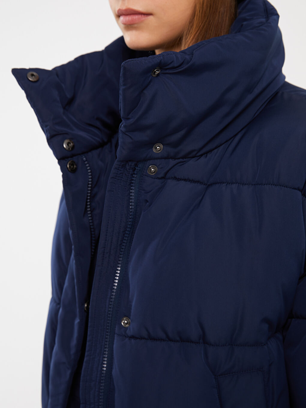 LCW Vision Dik Yaka Düz Oversize Kadın Şişme Mont -W32238Z8-VB1