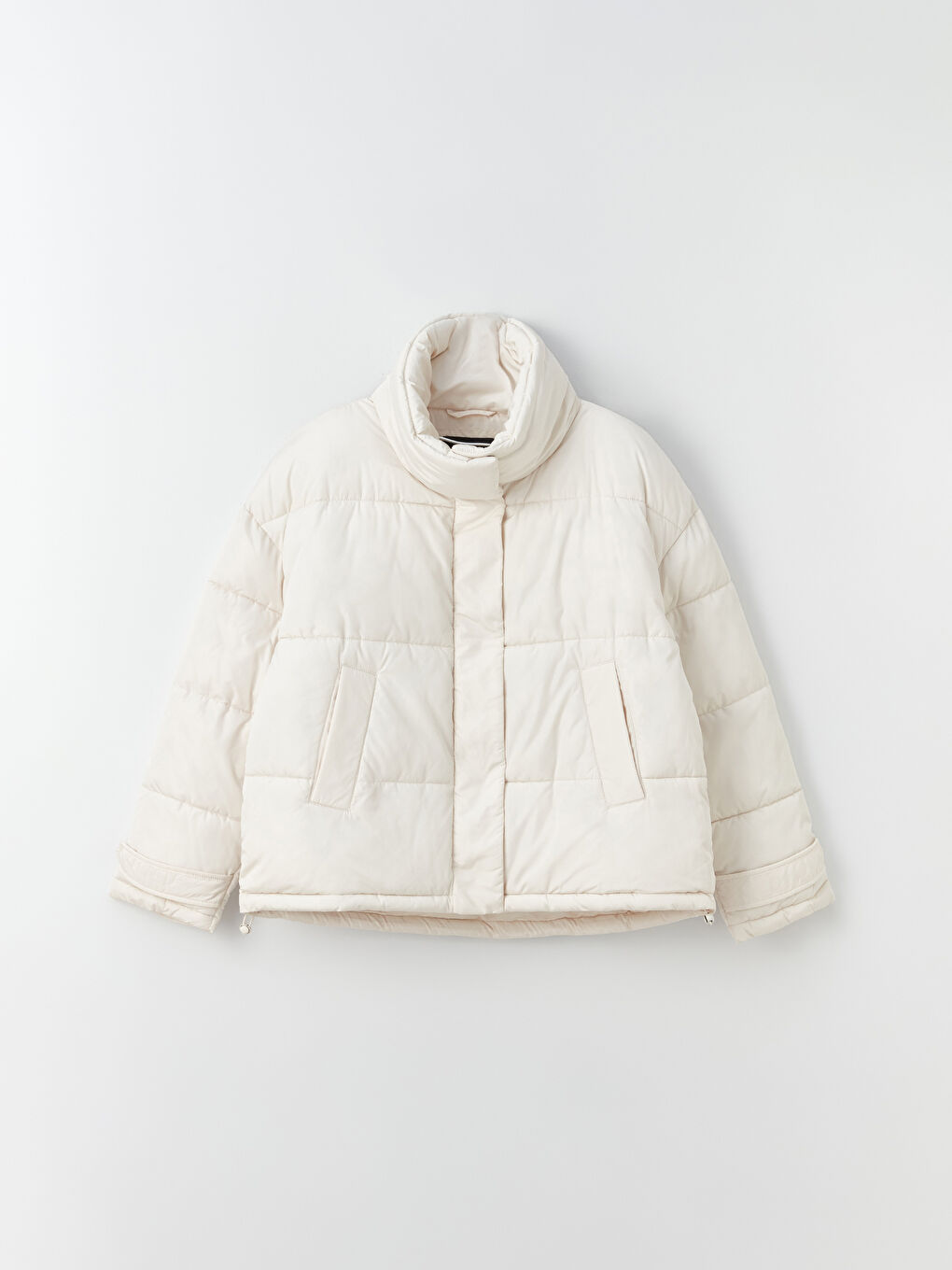 Ekru Dik Yaka Düz Oversize Kadın Şişme Mont-7