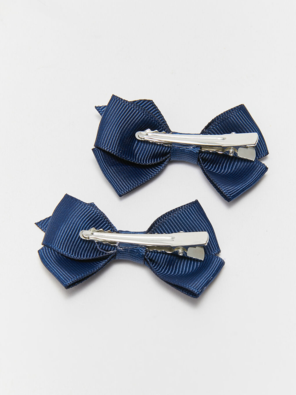 بنت بمشبك بفيونكة وإبزيم مطاطي 6 قطع-1