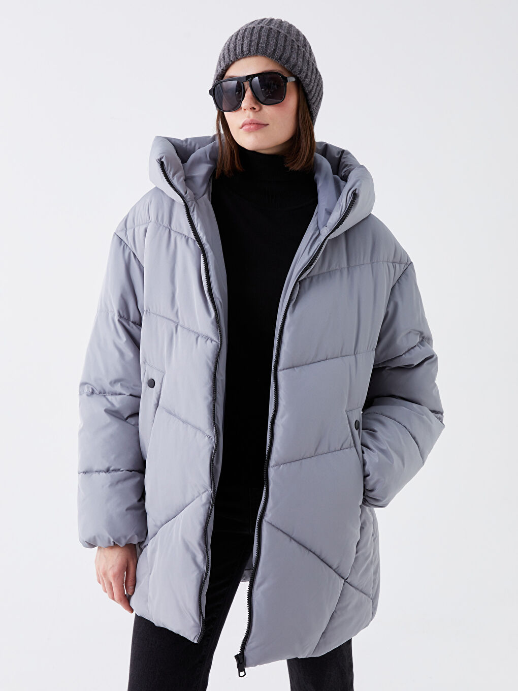 LCW Vision Women's Hooded Plain Puffer Coat -W32291Z8-V8T