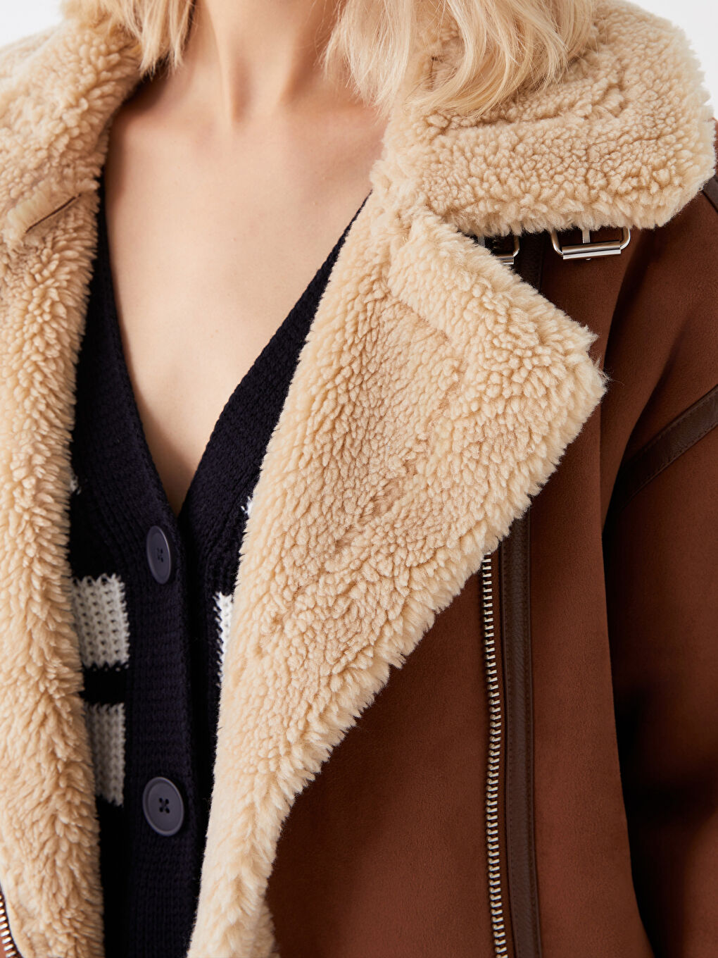 Kahverengi Biker Yaka Kadın Süet Görünümlü Mont-5